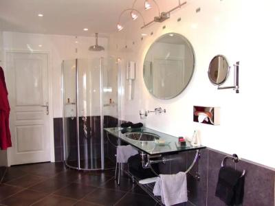 Private Hôtel - 54