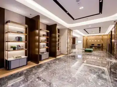 Yitel Collection (Shanghai Jingan train station) - 1