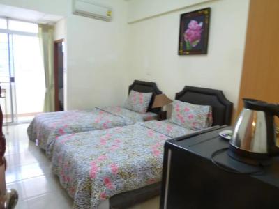 Vanlisut Ngamwongwan - 57