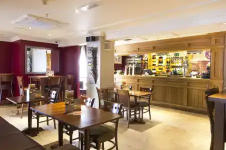 Premier Inn County Hall - 20