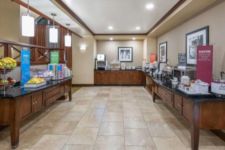 Hampton Inn - Suites-North-I-95 - 9