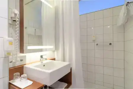 Kyriad Vienna Altmannsdorf - 7