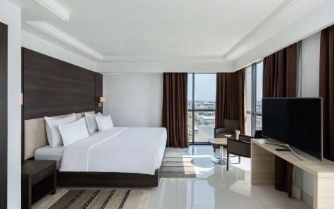 Radisson - 5