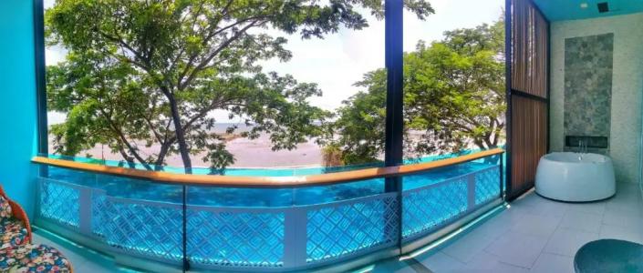 Beach Walk Boutique Resort - 200