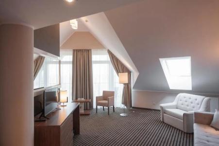 White Resort - 120