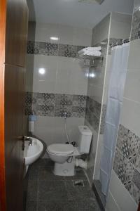 Royal Inn Residence - 7