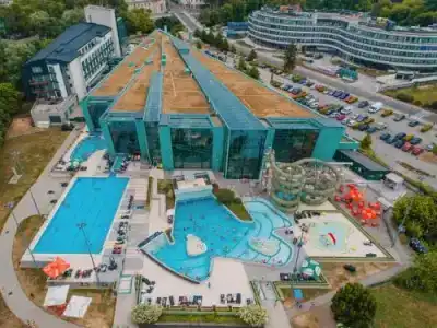 Portobello Wellness & Yacht Esztergom - 2