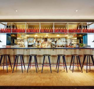 citizenM Schiphol Airport - 12