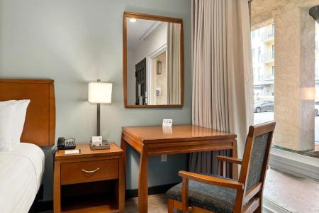 Vagabond Inn - 41