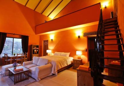 Town Square Suites by Toscana Valley - 2