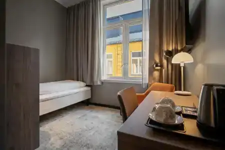 Karl Johan - 35