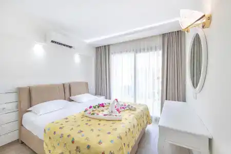 Princess Kinli Suites - 9