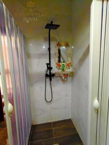 Jessica Flat , Holiday and Business - 126
