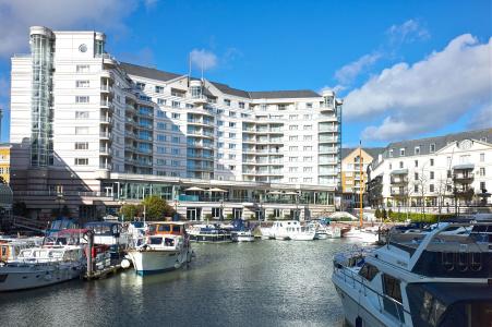 The Chelsea Harbour and Spa - 36
