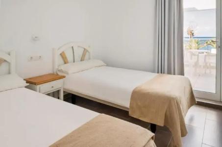 Neptuno Suites - Adults Only - 71