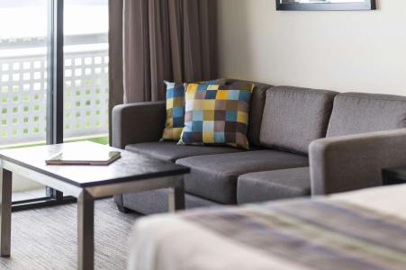 Rydges Esplanade - 90