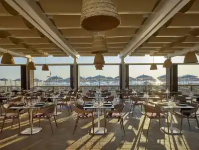 GranSerena - 34