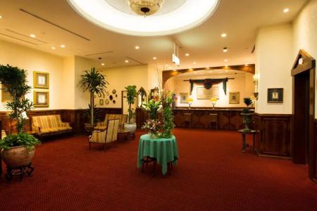 Dukes Hakata - 1