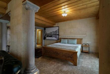 Luxury Cratus Stone Palace - 123