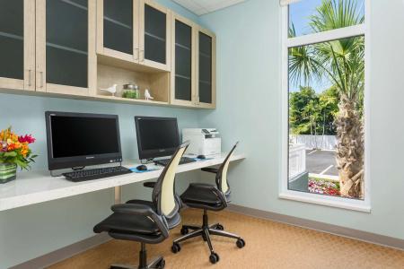Hilton Garden Inn / The Keys Collection - 5