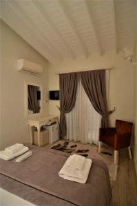 Alacati Eldoris Butik - 150