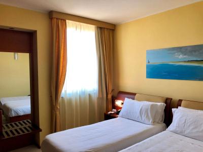 Best Western Nettuno - 85