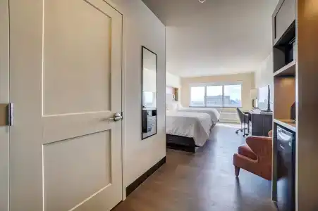 Holiday Inn - Ottawa, an IHG - 7