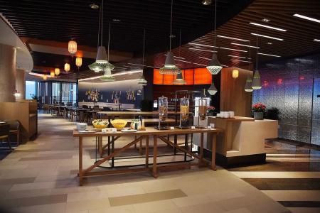 Hyatt Place Sanya City Center - 12