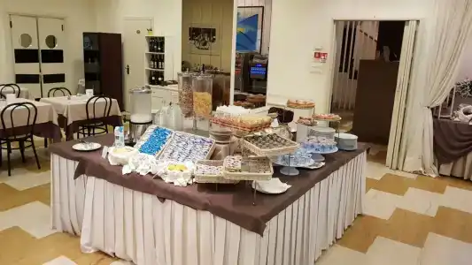 Majorca con Ristorante in Centro a Riccione - 21