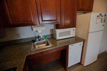 Sonesta Es Suites Baton Rouge - 60