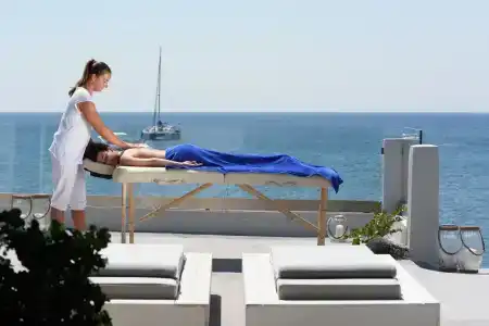 Sublime Villa & Caves - 27