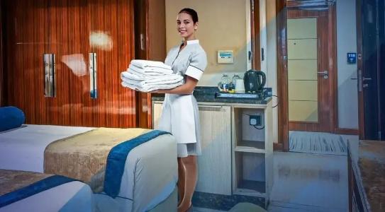 Ivory Inn - 51