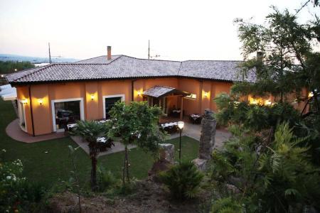 Residence Pietre Bianche ApartHotel - 0