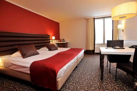 Golden Tulip Central - 93
