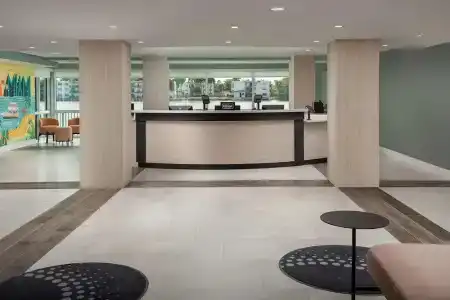 Home2 Suites By Hilton Miami Airport South Blue Lagoon - 1