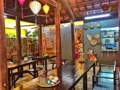 Trang Ngan - 17