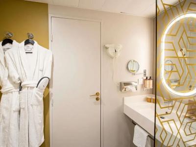 Mercure Honfleur - 63