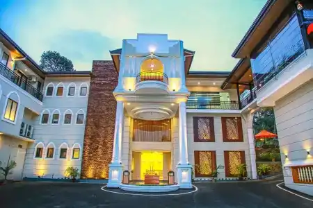 Royal Classic Resort - 0