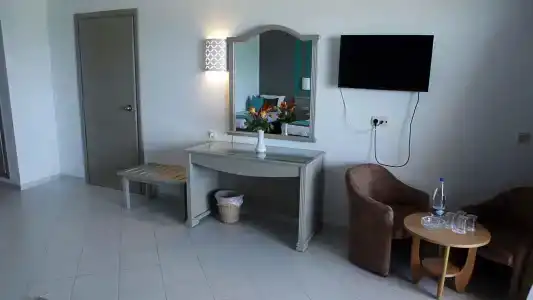 Riadh Palms- Family & Couples only - 20