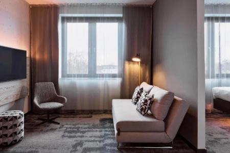 Moxy Duesseldorf South - 46