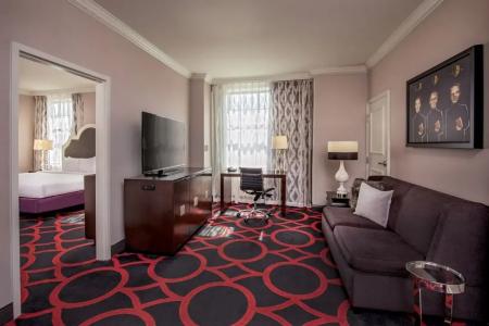 Courtyard by Marriott Boston Downtown - 83