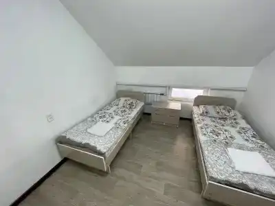 Bishkek Backpackers (Бишкек Бэкпакерс) - 1