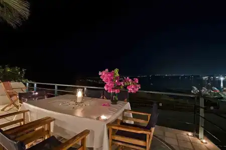 Sea Breeze - 14