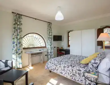 Borgo Pulciano - 3