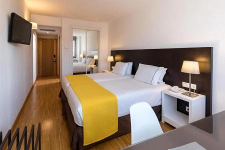 Rafaelhoteles Atocha - 58