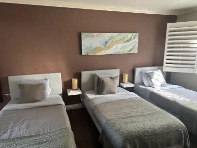 Cabana Inn & Suites - 47