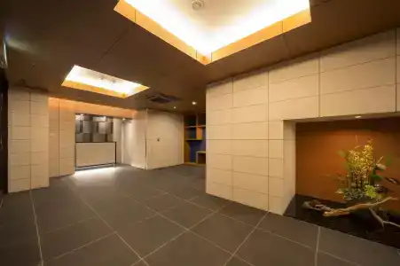 nedoco Osaka West - 8