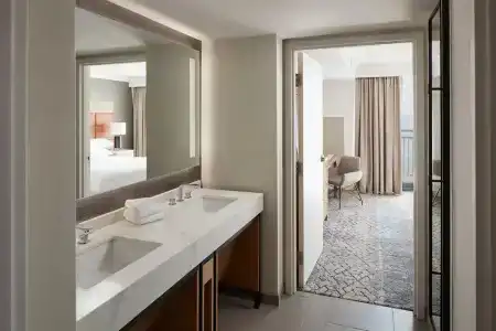 Sheraton Oceanfront - 177