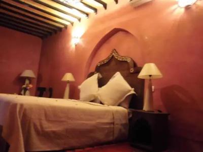 Riad Swaka - 49