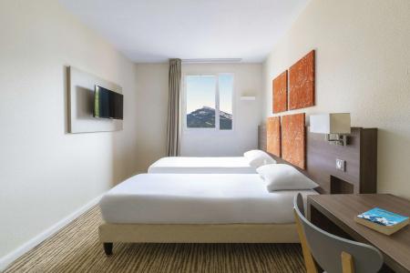 Kyriad Chambéry Centre - Hôtel et Résidence - 64